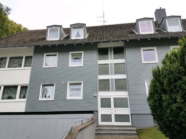 Prenájom bytu 3-izbový 93 m², Hüttenweg 1, Clausthal-Zellerfeld, Dolné Sasko Prenájom bytu 3-izbový 93 m², Hüttenweg 1, Clausthal-Zellerfeld, Dolné Sasko