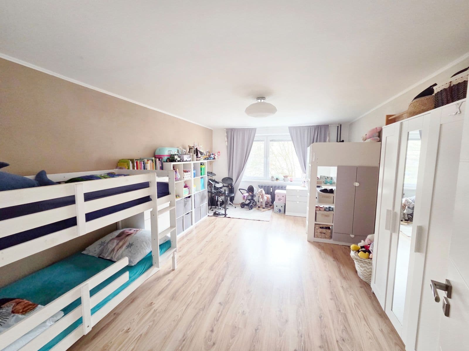Predaj bytu 4-izbový 110 m², Vyšehradská, Český Krumlov, Jihočeský kraj Predaj bytu 4-izbový 110 m², Vyšehradská, Český Krumlov, Jihočeský kraj
