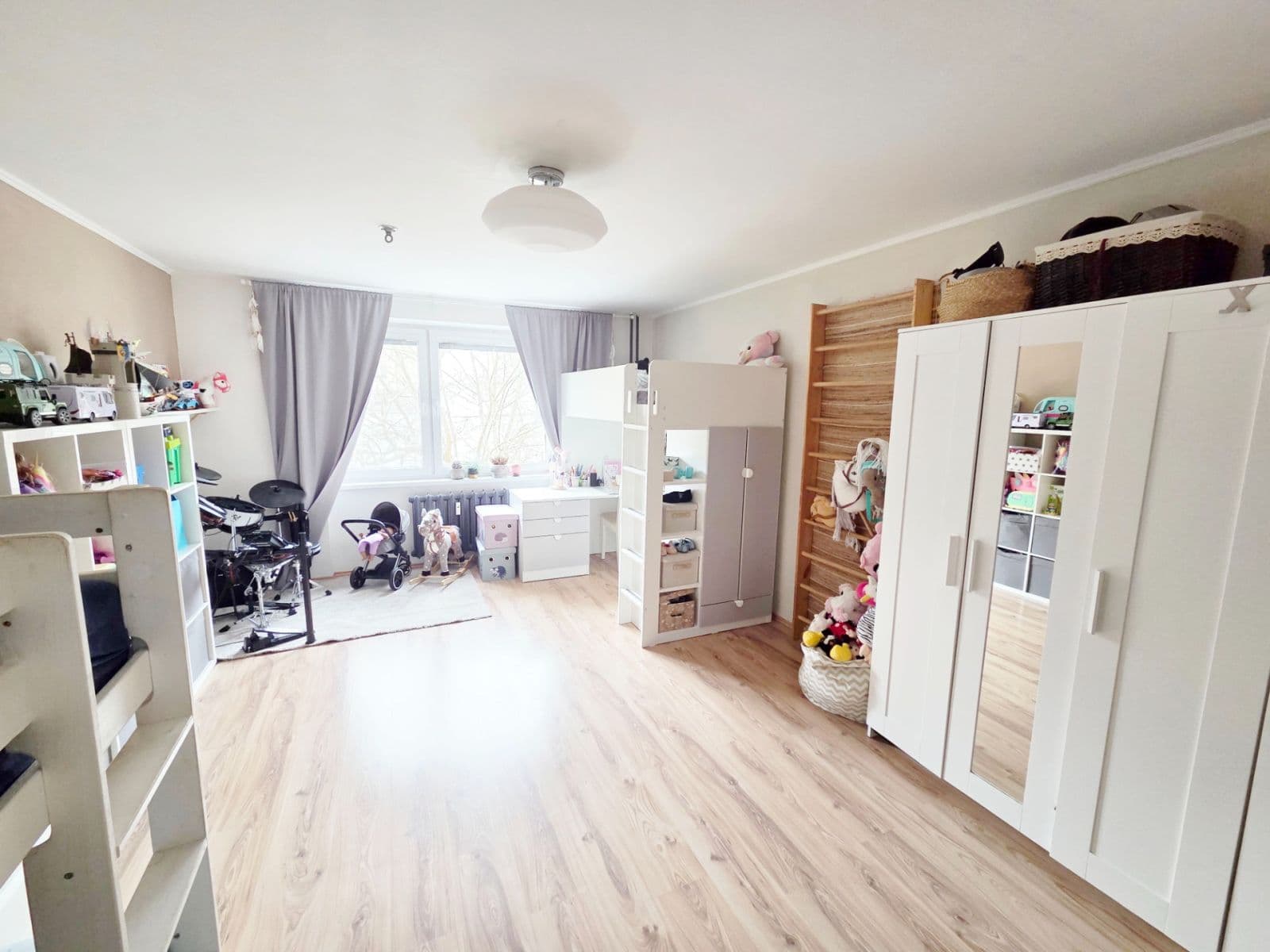 Predaj bytu 4-izbový 110 m², Vyšehradská, Český Krumlov, Jihočeský kraj Predaj bytu 4-izbový 110 m², Vyšehradská, Český Krumlov, Jihočeský kraj