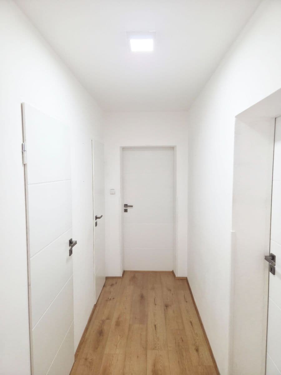 Predaj bytu 4-izbový 110 m², Vyšehradská, Český Krumlov, Jihočeský kraj Predaj bytu 4-izbový 110 m², Vyšehradská, Český Krumlov, Jihočeský kraj