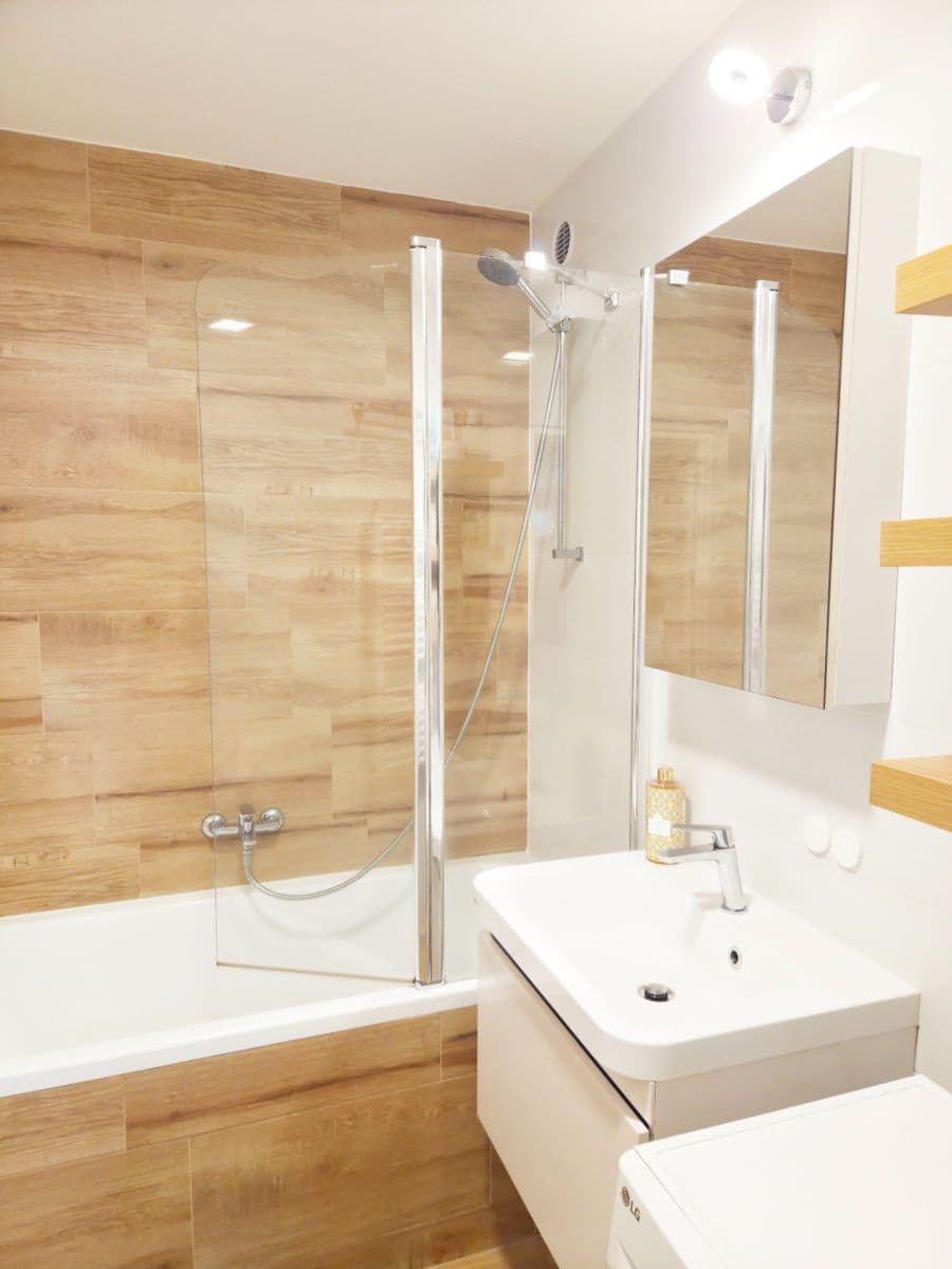 Predaj bytu 4-izbový 110 m², Vyšehradská, Český Krumlov, Jihočeský kraj Predaj bytu 4-izbový 110 m², Vyšehradská, Český Krumlov, Jihočeský kraj