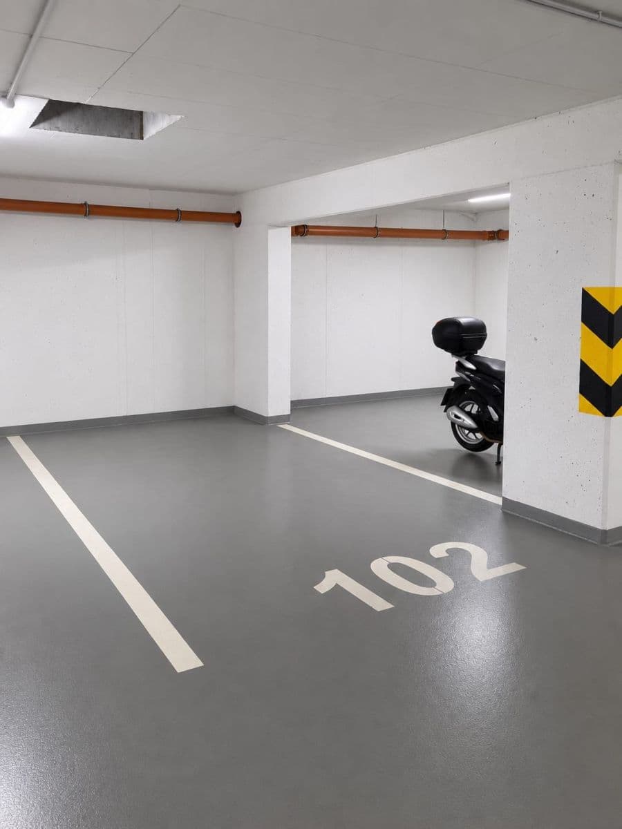 Prenájom garáže 12 m², Oty Bubeníčka, Praha, Praha Prenájom garáže 12 m², Oty Bubeníčka, Praha, Praha
