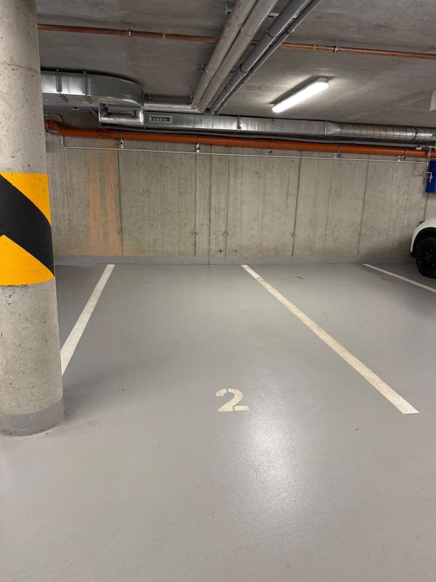 Prenájom bytu 3-izbový 105 m², Herdovská, Praha, Praha Prenájom bytu 3-izbový 105 m², Herdovská, Praha, Praha