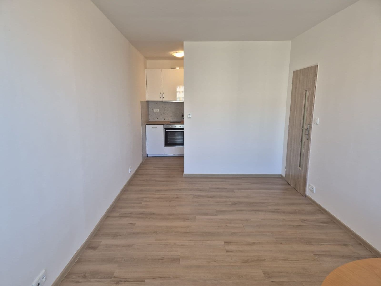 Prenájom bytu 2-izbový 43 m², Chabařovická, Praha, Praha Prenájom bytu 2-izbový 43 m², Chabařovická, Praha, Praha