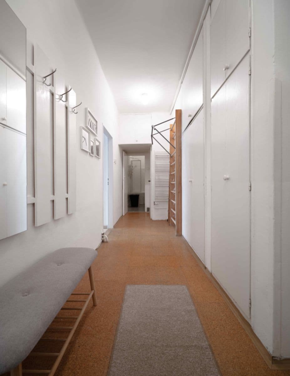 Predaj bytu 2-izbový 72 m², Rumunská, Praha, Praha Predaj bytu 2-izbový 72 m², Rumunská, Praha, Praha