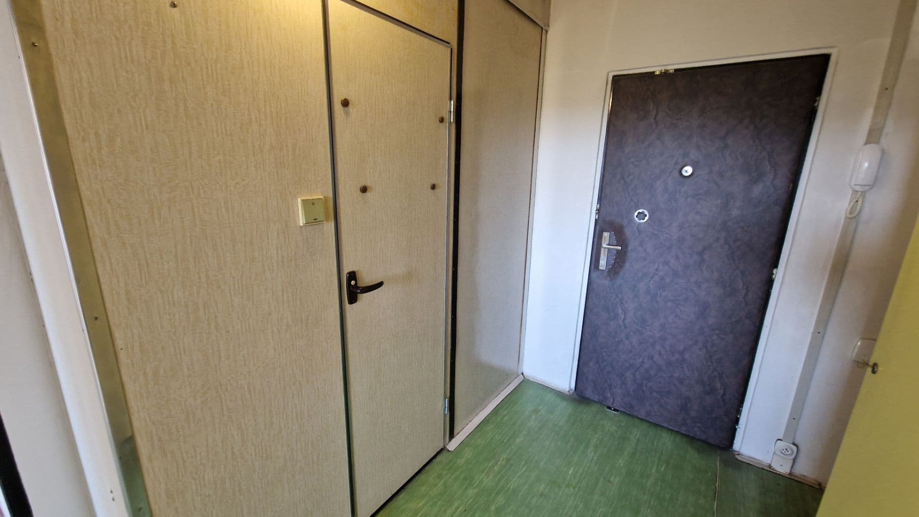 Predaj bytu 2-izbový 40 m², Novoborská, Praha, Praha Predaj bytu 2-izbový 40 m², Novoborská, Praha, Praha
