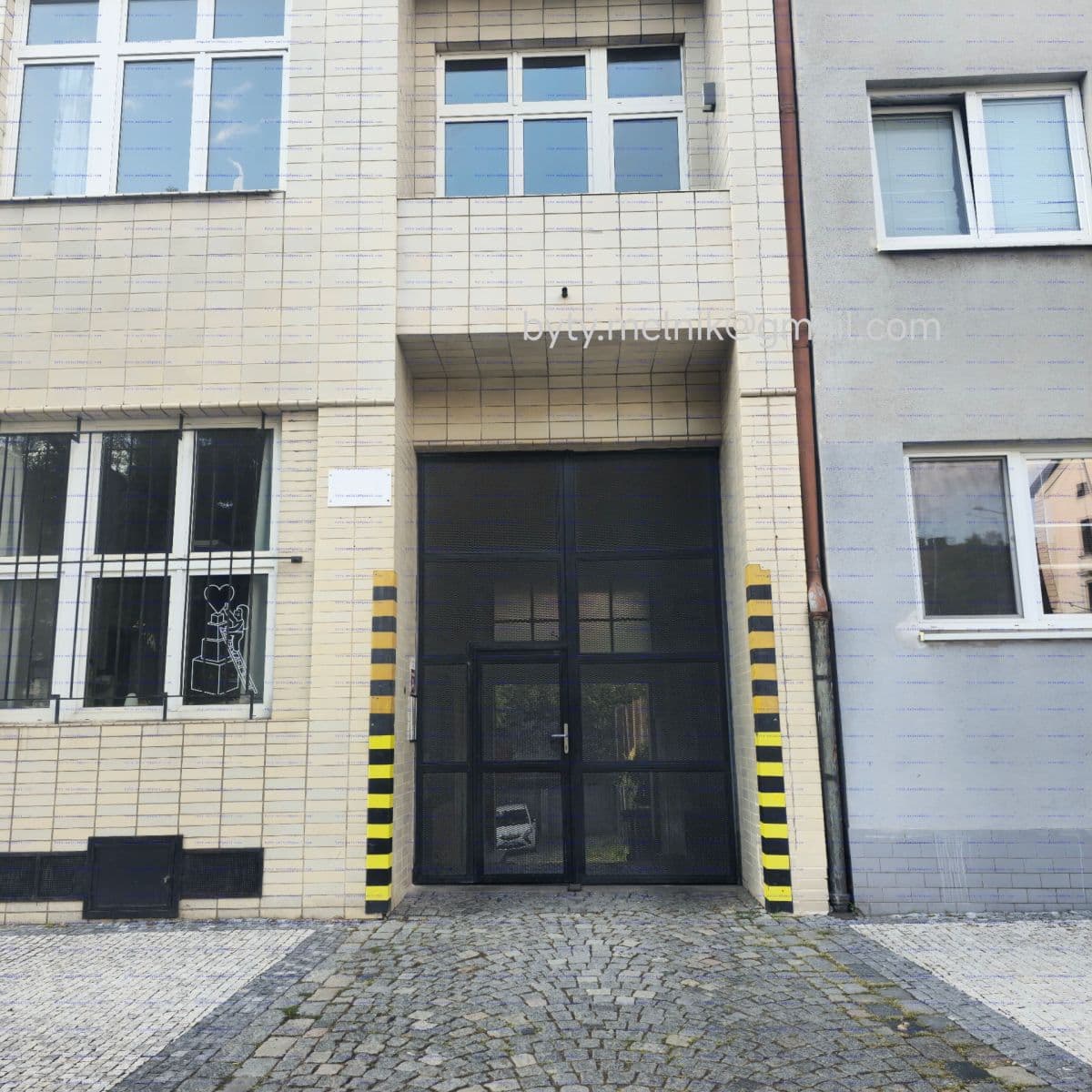 Prenájom garáže 14 m², Parléřova, Praha, Praha Prenájom garáže 14 m², Parléřova, Praha, Praha