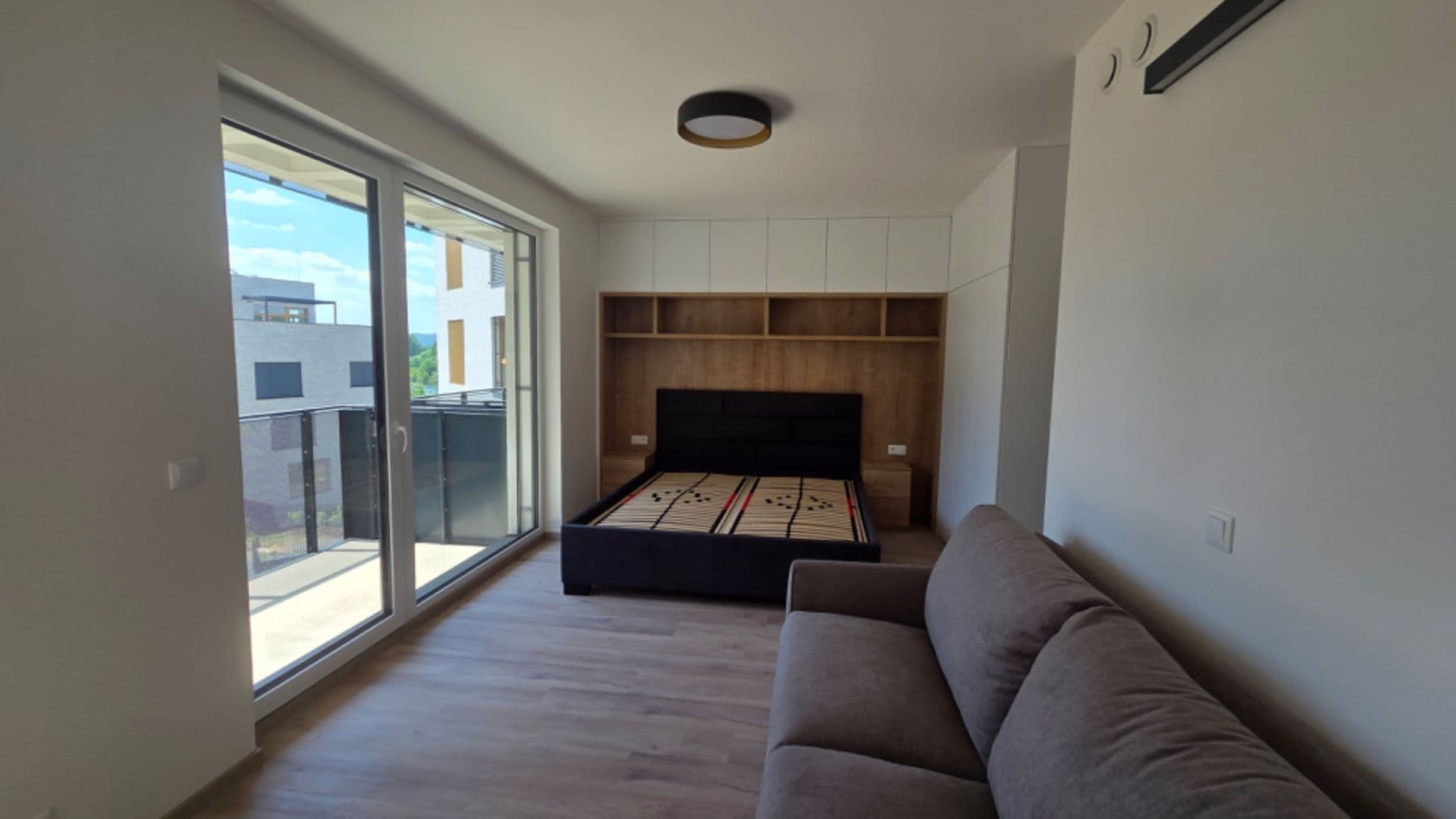 Prenájom bytu 1-izbový 39 m², Kolmanova, Praha, Praha Prenájom bytu 1-izbový 39 m², Kolmanova, Praha, Praha