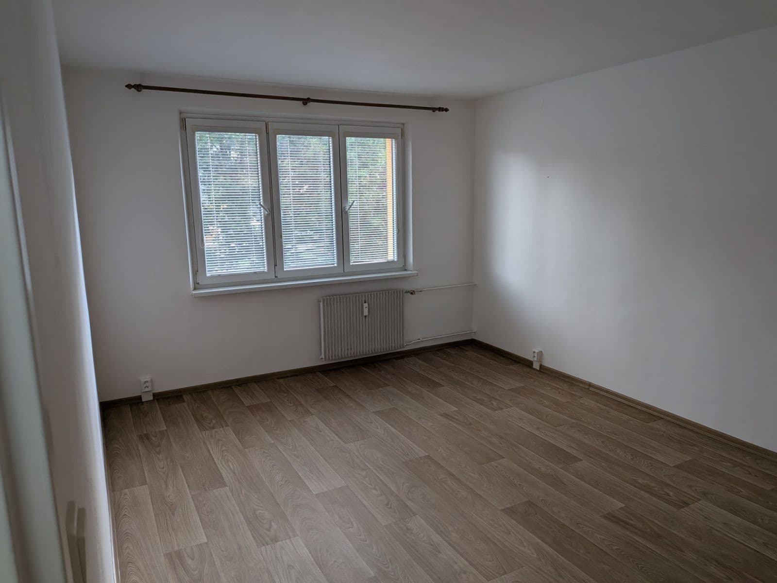 Prenájom bytu 1-izbový 41 m², Nepomucká, Plzeň, Plzeňský kraj Prenájom bytu 1-izbový 41 m², Nepomucká, Plzeň, Plzeňský kraj