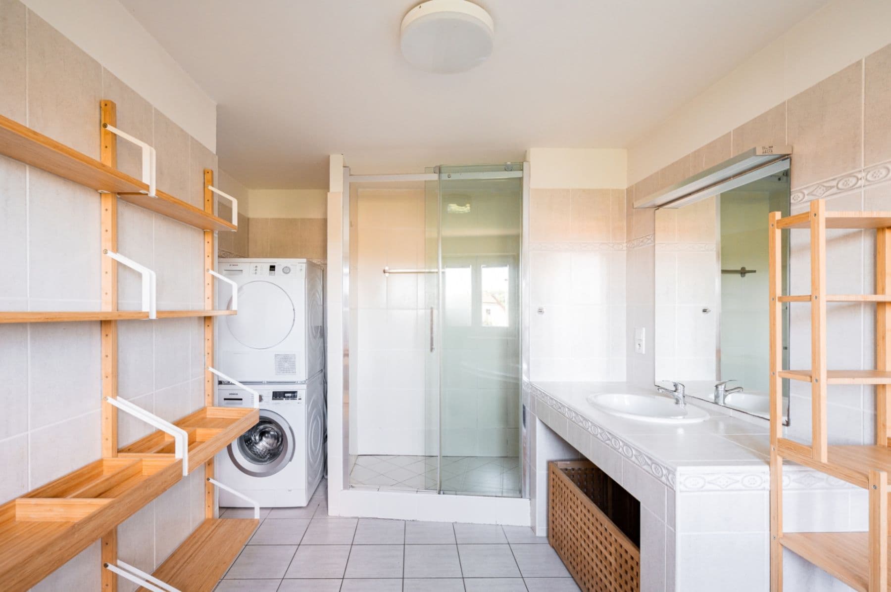 Predaj bytu 3-izbový 95 m², Českobrodská, Praha, Praha Predaj bytu 3-izbový 95 m², Českobrodská, Praha, Praha