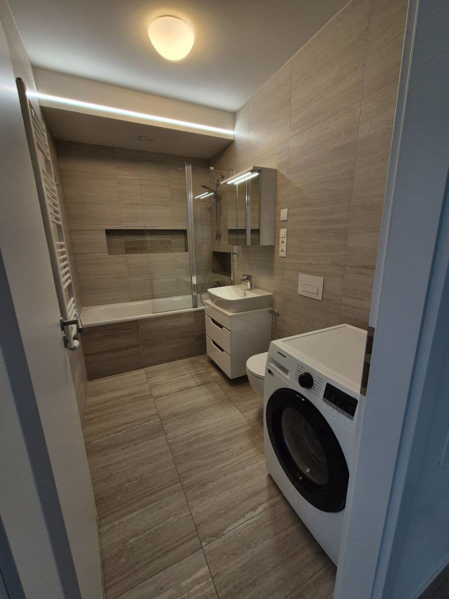 Prenájom bytu 2-izbový 50 m², Sedlářova, Praha, Praha Prenájom bytu 2-izbový 50 m², Sedlářova, Praha, Praha