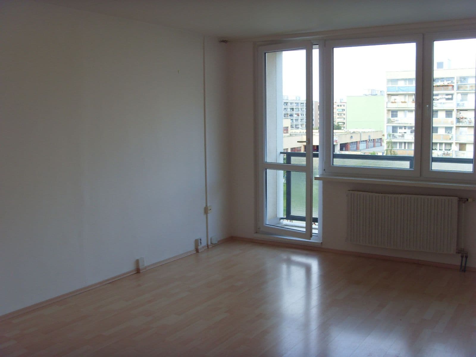 Prenájom bytu 3-izbový 73 m², Pavrovského, Praha, Praha Prenájom bytu 3-izbový 73 m², Pavrovského, Praha, Praha