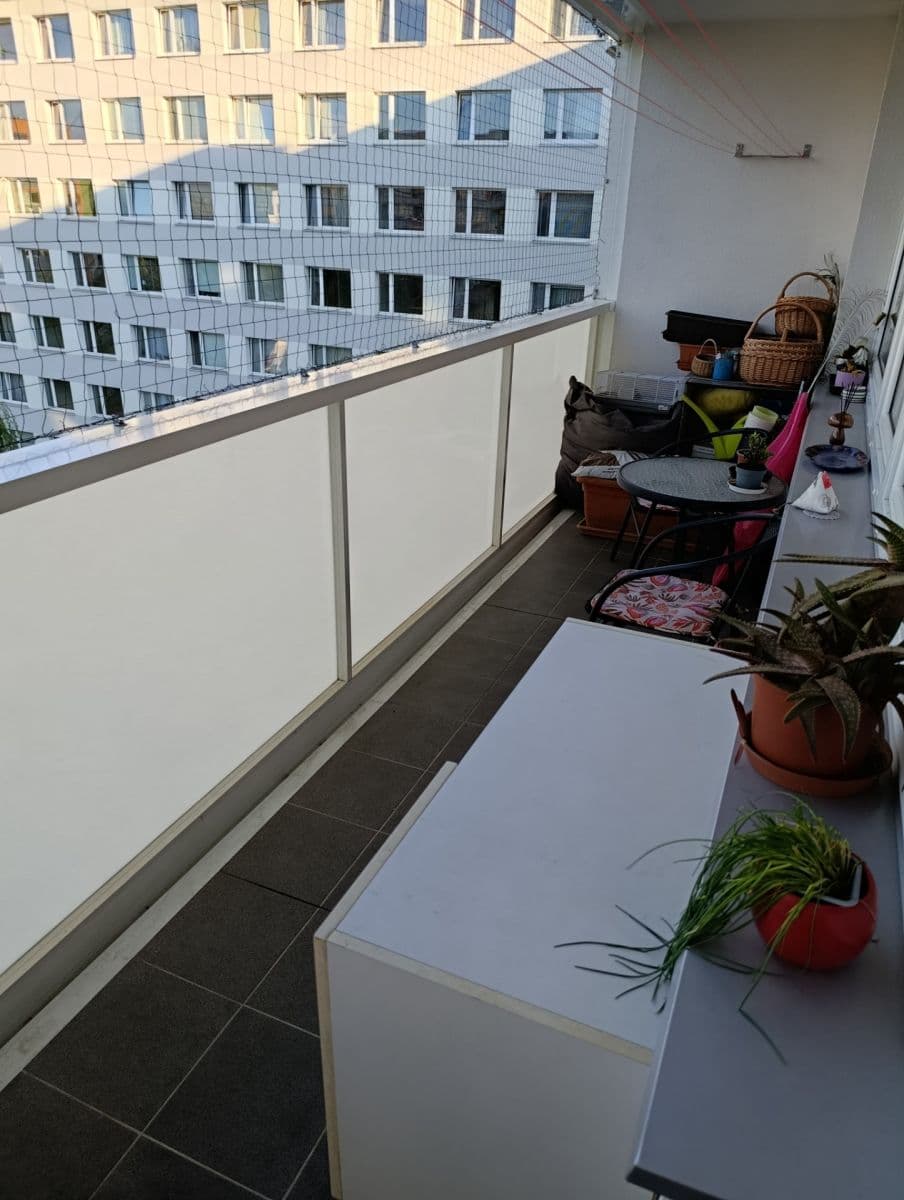 Prenájom bytu 3-izbový 73 m², Pavrovského, Praha, Praha Prenájom bytu 3-izbový 73 m², Pavrovského, Praha, Praha