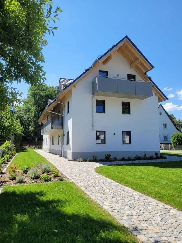 Prenájom bytu 3-izbový 85 m², Schöplergasse 24, Landshut, Bavorsko Prenájom bytu 3-izbový 85 m², Schöplergasse 24, Landshut, Bavorsko