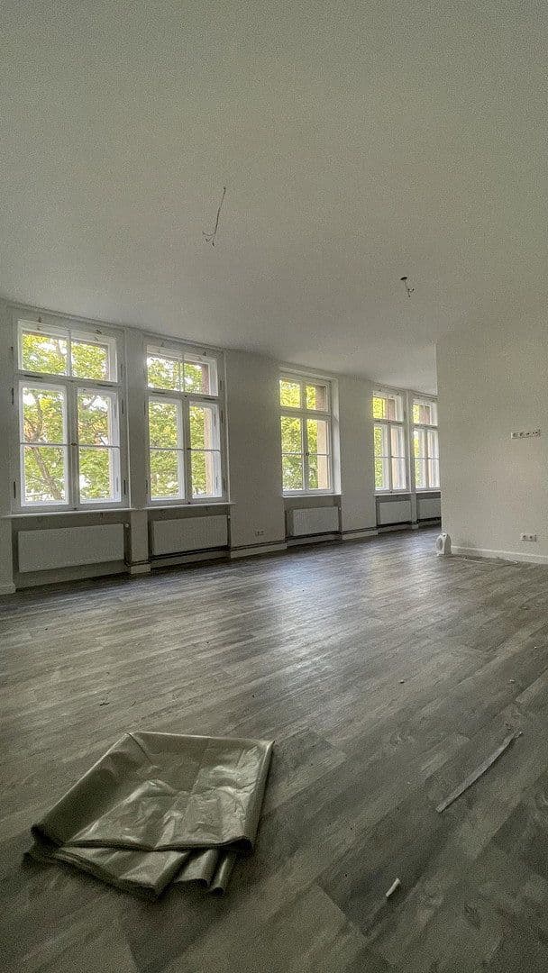 Prenájom bytu 3-izbový 111 m², Räuschstr. 68, Berlin, Berlín Prenájom bytu 3-izbový 111 m², Räuschstr. 68, Berlin, Berlín