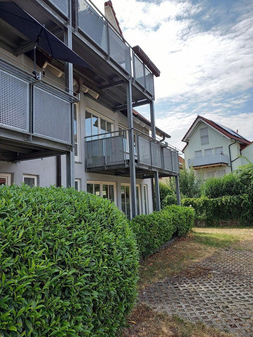 Predaj bytu 2-izbový 70 m², Freiburg Tiengen, Bádensko-Wurttembersko Predaj bytu 2-izbový 70 m², Freiburg Tiengen, Bádensko-Wurttembersko