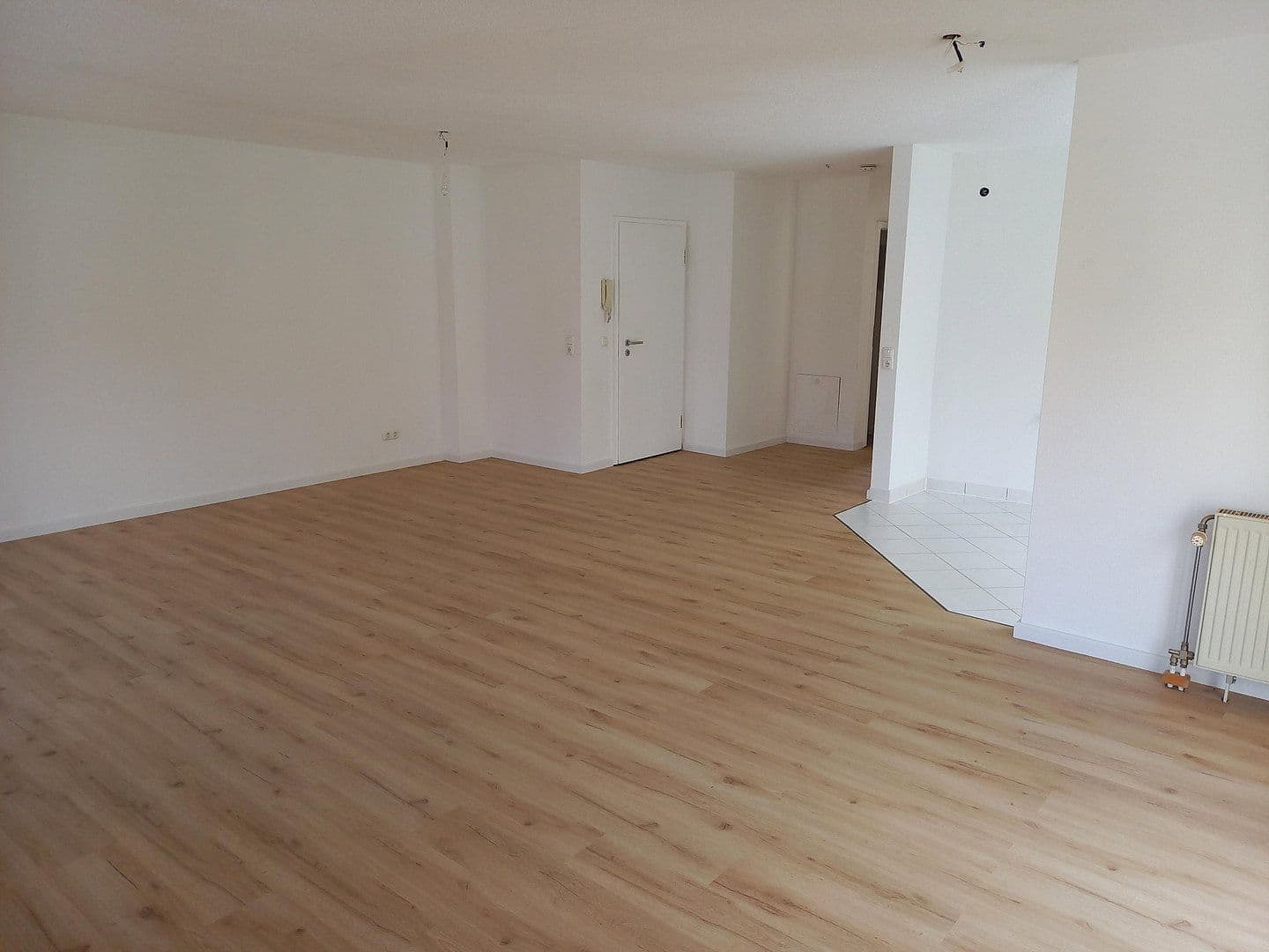 Predaj bytu 2-izbový 70 m², Freiburg Tiengen, Bádensko-Wurttembersko Predaj bytu 2-izbový 70 m², Freiburg Tiengen, Bádensko-Wurttembersko