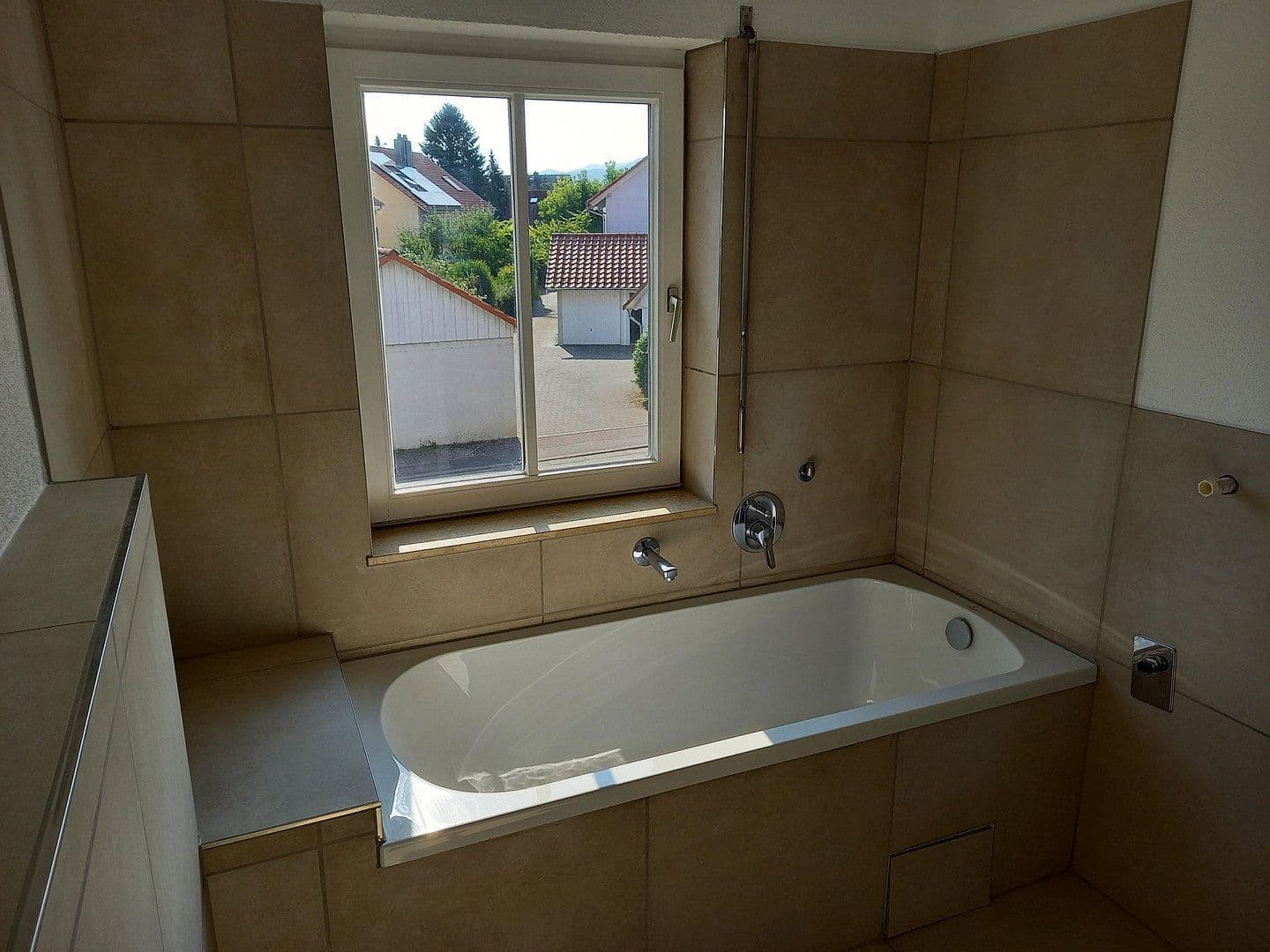Predaj bytu 2-izbový 70 m², Freiburg Tiengen, Bádensko-Wurttembersko Predaj bytu 2-izbový 70 m², Freiburg Tiengen, Bádensko-Wurttembersko