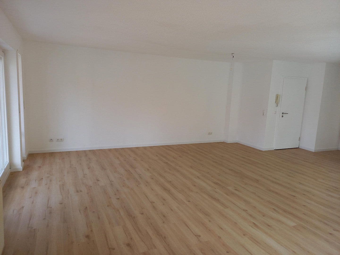 Predaj bytu 2-izbový 70 m², Freiburg Tiengen, Bádensko-Wurttembersko Predaj bytu 2-izbový 70 m², Freiburg Tiengen, Bádensko-Wurttembersko