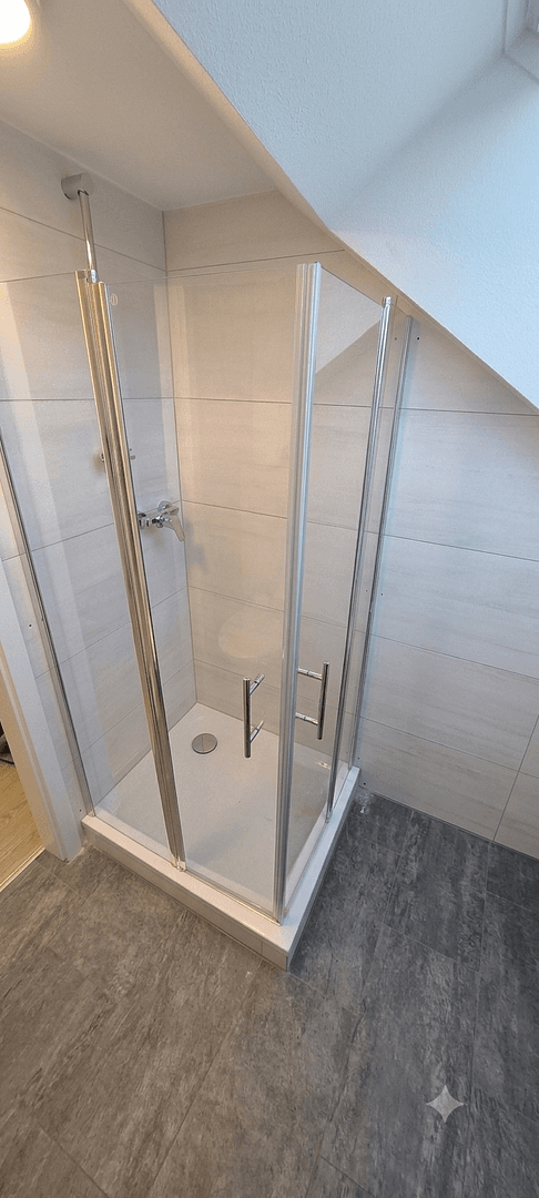 Prenájom bytu 2-izbový 65 m², Göppingen, Bádensko-Wurttembersko Prenájom bytu 2-izbový 65 m², Göppingen, Bádensko-Wurttembersko