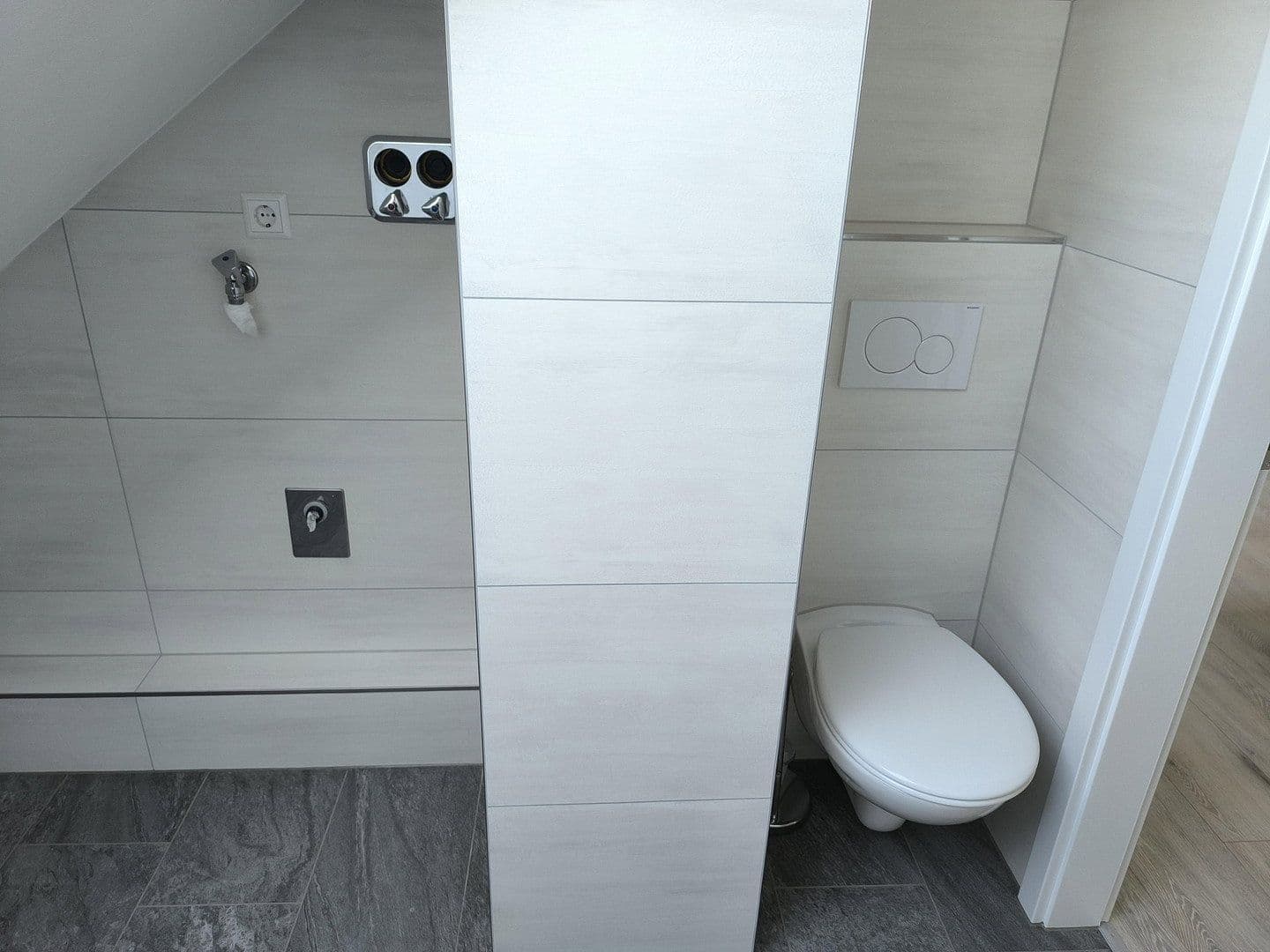 Prenájom bytu 2-izbový 65 m², Göppingen, Bádensko-Wurttembersko Prenájom bytu 2-izbový 65 m², Göppingen, Bádensko-Wurttembersko