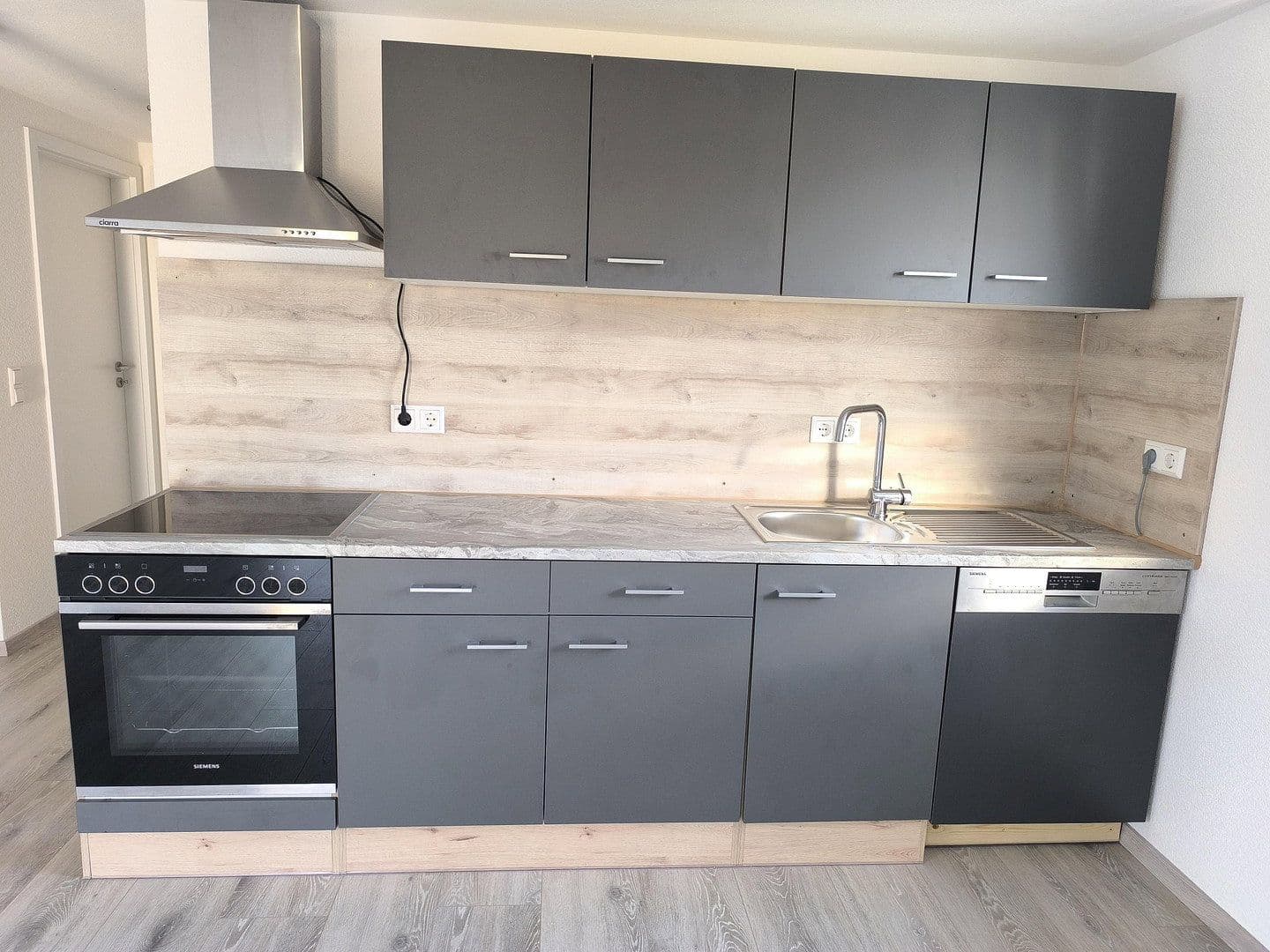 Prenájom bytu 2-izbový 65 m², Göppingen, Bádensko-Wurttembersko Prenájom bytu 2-izbový 65 m², Göppingen, Bádensko-Wurttembersko
