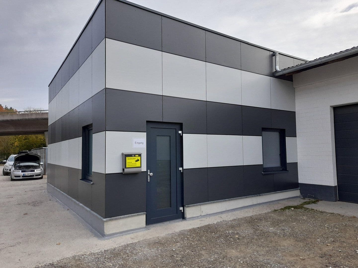 Prenájom nebytového priestoru 446 m², Meßkirch, Bádensko-Wurttembersko Prenájom nebytového priestoru 446 m², Meßkirch, Bádensko-Wurttembersko