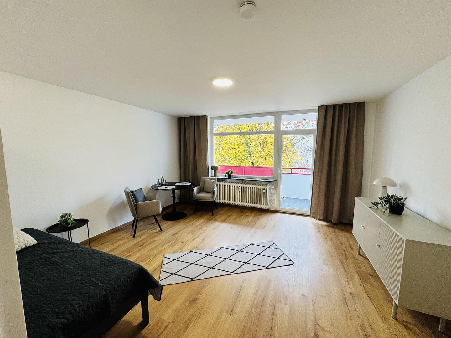 Prenájom bytu 1-izbový 25 m², Reinerzer Strasse 21, Nürnberg, Bavorsko Prenájom bytu 1-izbový 25 m², Reinerzer Strasse 21, Nürnberg, Bavorsko