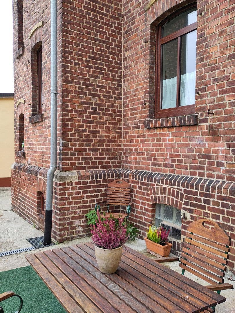 Predaj domu 222 m², pozemok 639 m², Ahnatalstraße 58, Kassel, Hesensko Predaj domu 222 m², pozemok 639 m², Ahnatalstraße 58, Kassel, Hesensko