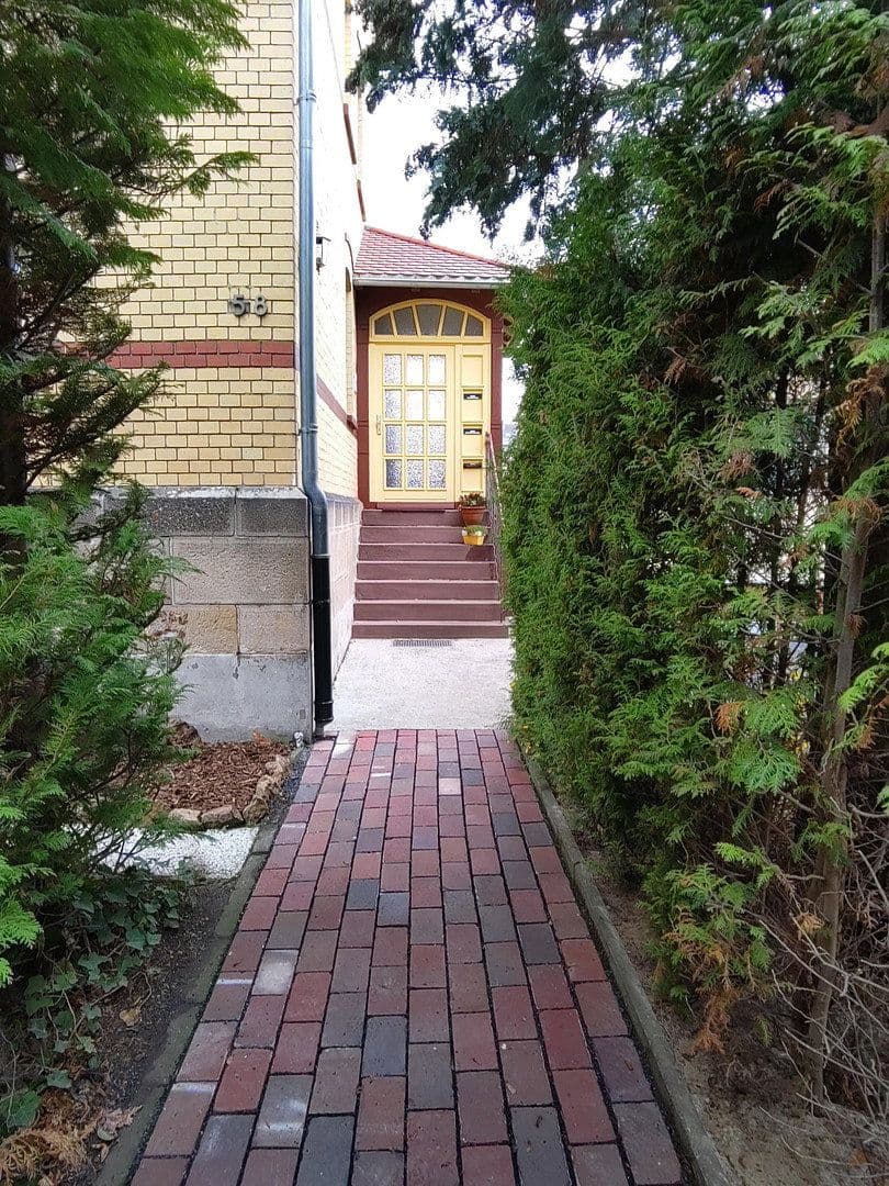 Predaj domu 222 m², pozemok 639 m², Ahnatalstraße 58, Kassel, Hesensko Predaj domu 222 m², pozemok 639 m², Ahnatalstraße 58, Kassel, Hesensko