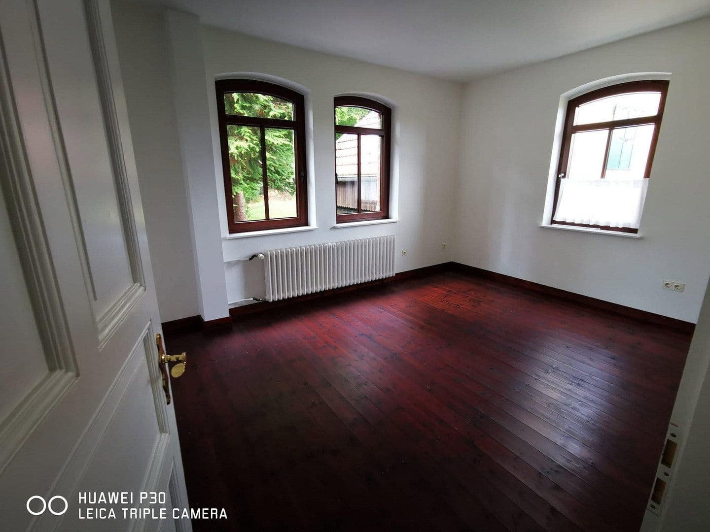 Predaj domu 222 m², pozemok 639 m², Ahnatalstraße 58, Kassel, Hesensko Predaj domu 222 m², pozemok 639 m², Ahnatalstraße 58, Kassel, Hesensko