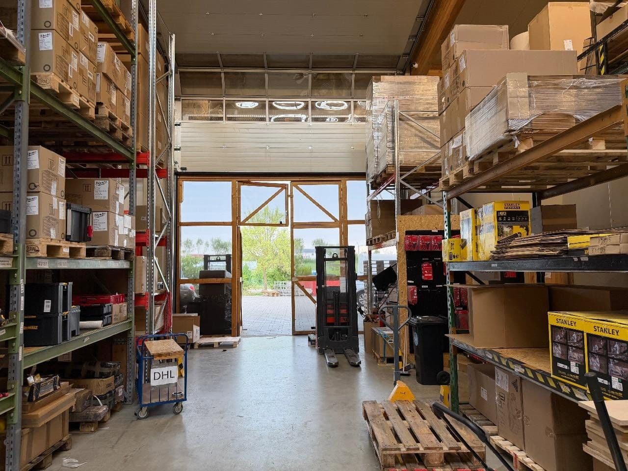 Prenájom nebytového priestoru 475 m², Altomünster, Bavorsko Prenájom nebytového priestoru 475 m², Altomünster, Bavorsko