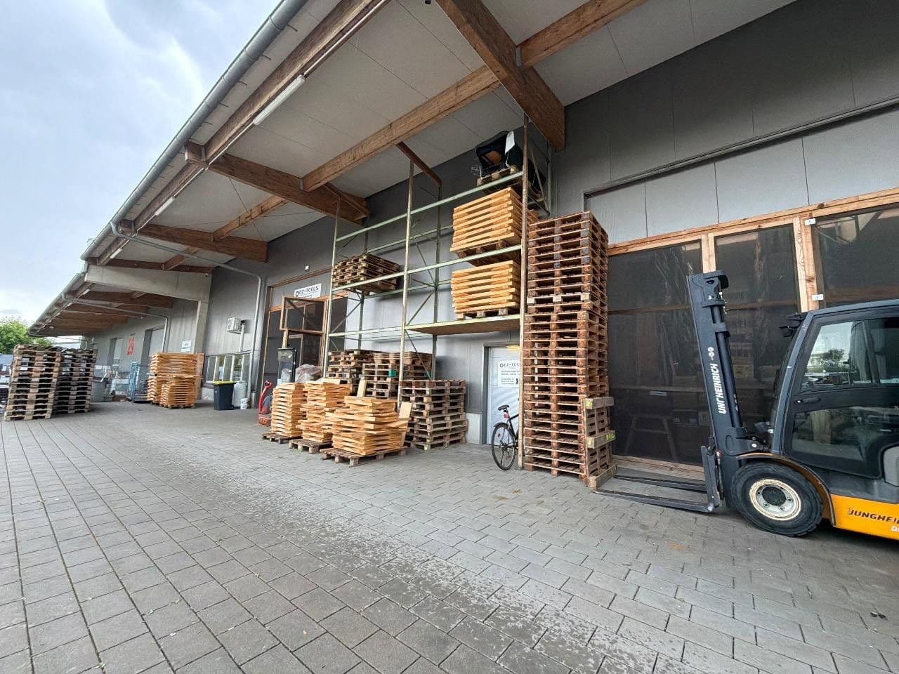 Prenájom nebytového priestoru 475 m², Altomünster, Bavorsko Prenájom nebytového priestoru 475 m², Altomünster, Bavorsko