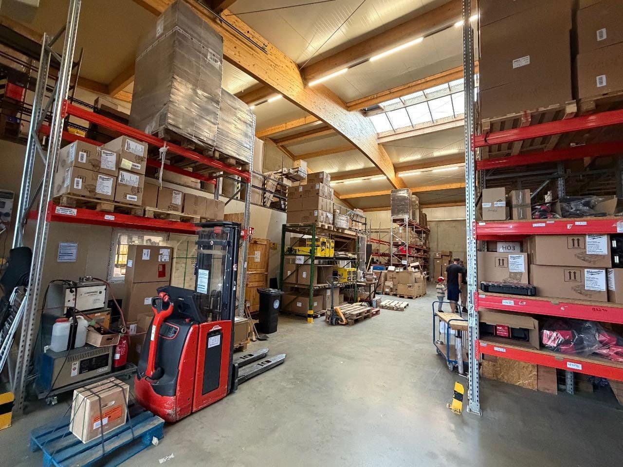 Prenájom nebytového priestoru 475 m², Altomünster, Bavorsko Prenájom nebytového priestoru 475 m², Altomünster, Bavorsko