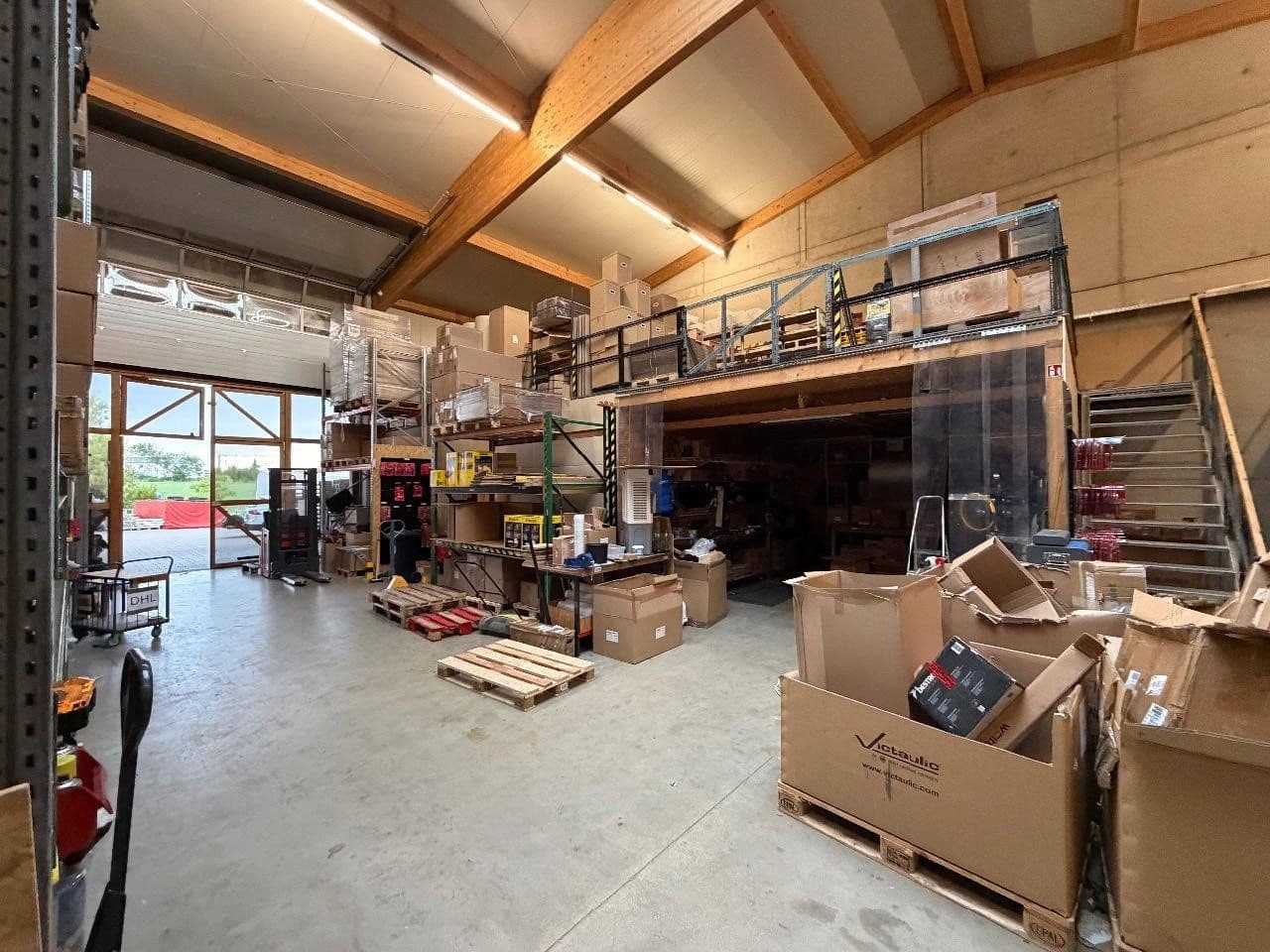 Prenájom nebytového priestoru 475 m², Altomünster, Bavorsko Prenájom nebytového priestoru 475 m², Altomünster, Bavorsko