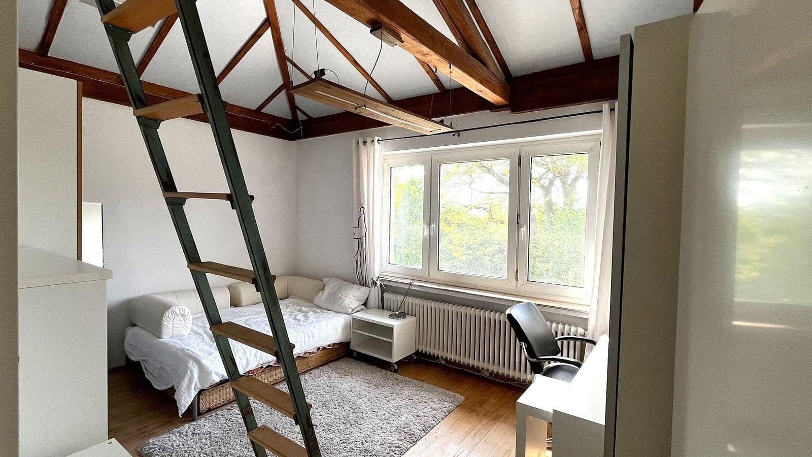 Predaj domu 175 m², pozemok 866 m², Bad Vilbel, Hesensko Predaj domu 175 m², pozemok 866 m², Bad Vilbel, Hesensko