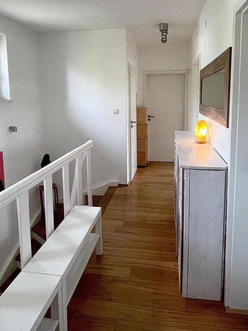 Predaj domu 175 m², pozemok 866 m², Bad Vilbel, Hesensko Predaj domu 175 m², pozemok 866 m², Bad Vilbel, Hesensko