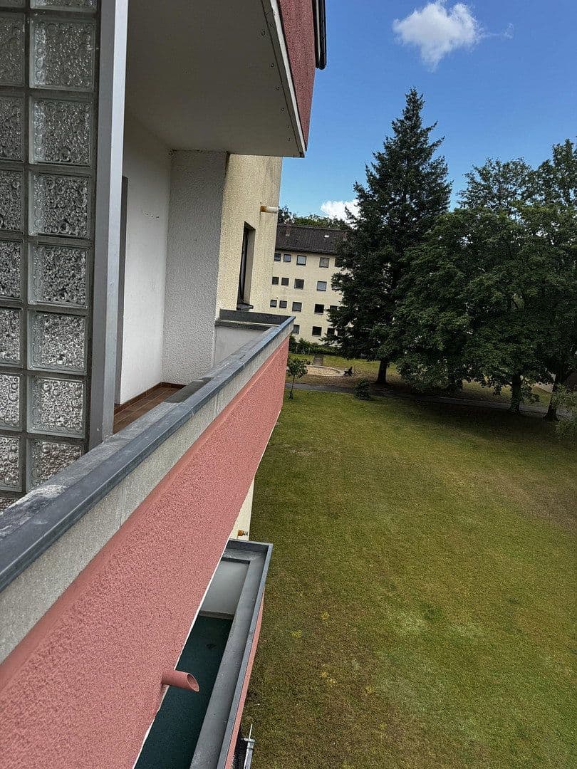 Predaj bytu 3-izbový 115 m², Klamannstraße 8a, Berlin, Berlín Predaj bytu 3-izbový 115 m², Klamannstraße 8a, Berlin, Berlín