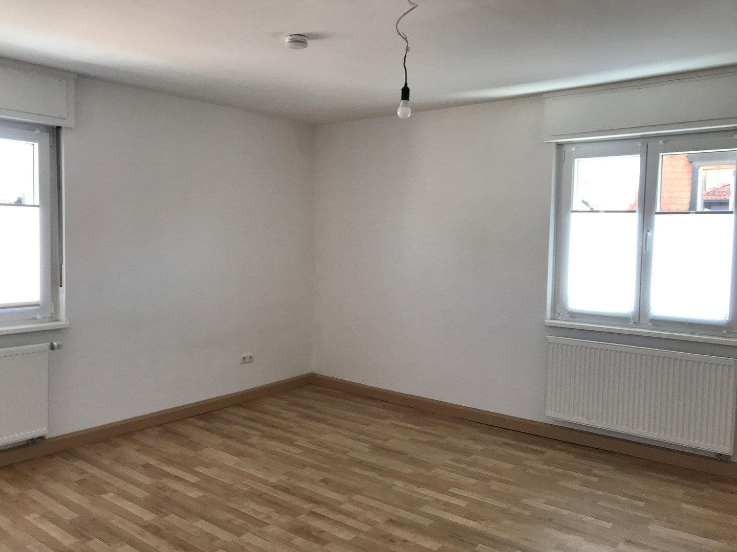 Prenájom bytu 3-izbový 87 m², Nürnberg, Bavorsko Prenájom bytu 3-izbový 87 m², Nürnberg, Bavorsko