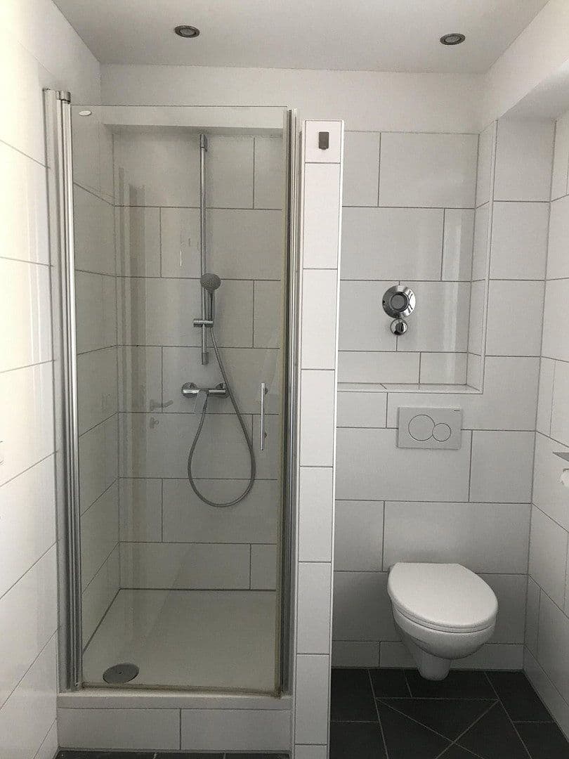 Prenájom bytu 3-izbový 87 m², Nürnberg, Bavorsko Prenájom bytu 3-izbový 87 m², Nürnberg, Bavorsko