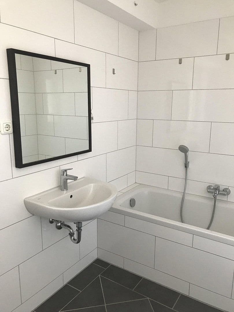 Prenájom bytu 3-izbový 87 m², Nürnberg, Bavorsko Prenájom bytu 3-izbový 87 m², Nürnberg, Bavorsko