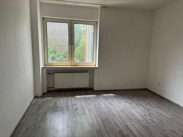Prenájom bytu 2-izbový 55 m², Hülsmannstraße 1, Essen, Severné Porýnie - Westfálsko Prenájom bytu 2-izbový 55 m², Hülsmannstraße 1, Essen, Severné Porýnie - Westfálsko
