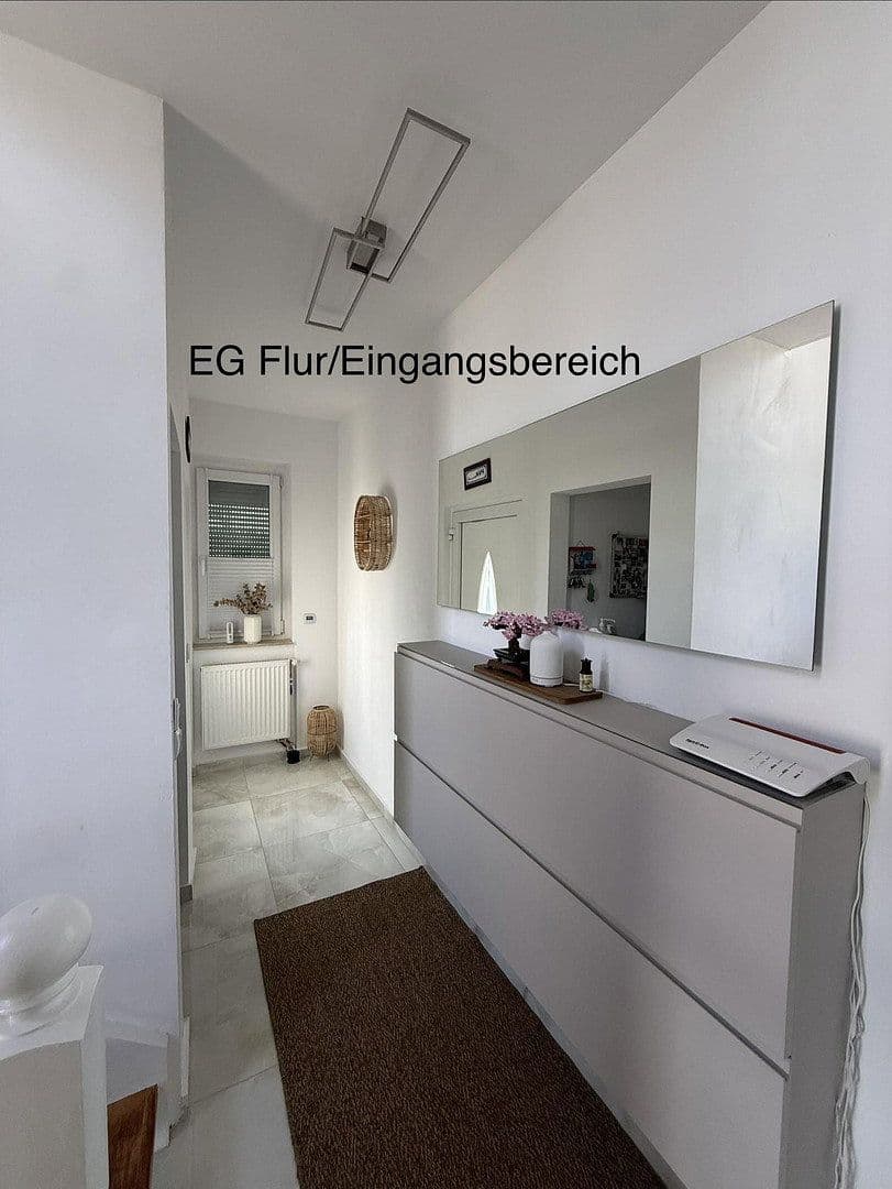 Predaj domu 140 m², pozemok 502 m², Warstein, Severné Porýnie - Westfálsko Predaj domu 140 m², pozemok 502 m², Warstein, Severné Porýnie - Westfálsko