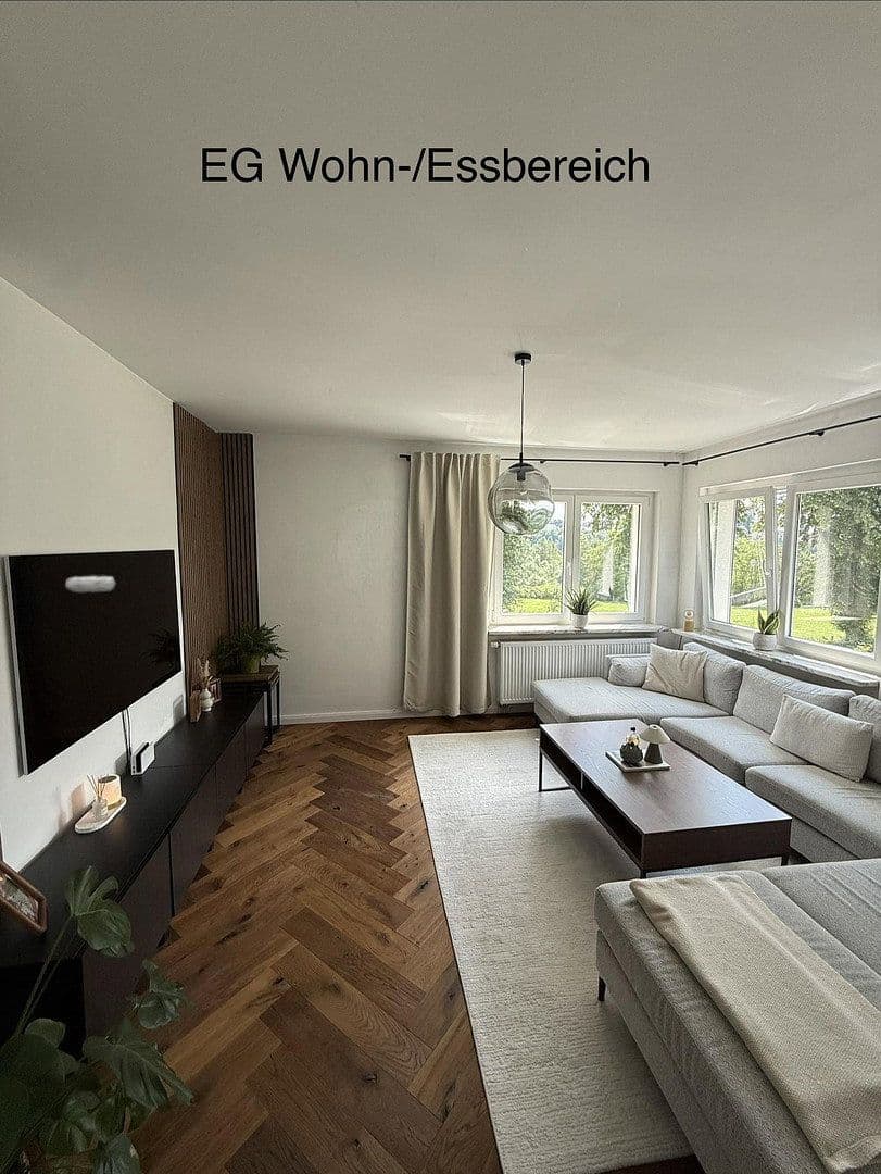 Predaj domu 140 m², pozemok 502 m², Warstein, Severné Porýnie - Westfálsko Predaj domu 140 m², pozemok 502 m², Warstein, Severné Porýnie - Westfálsko