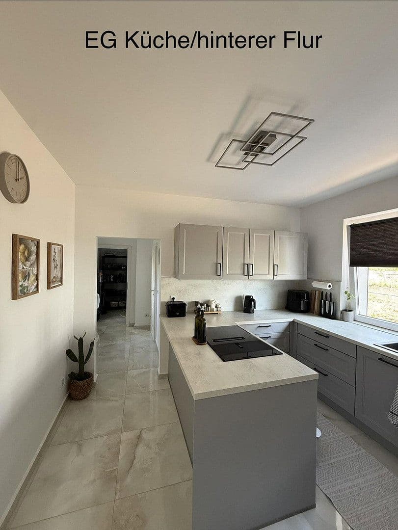 Predaj domu 140 m², pozemok 502 m², Warstein, Severné Porýnie - Westfálsko Predaj domu 140 m², pozemok 502 m², Warstein, Severné Porýnie - Westfálsko