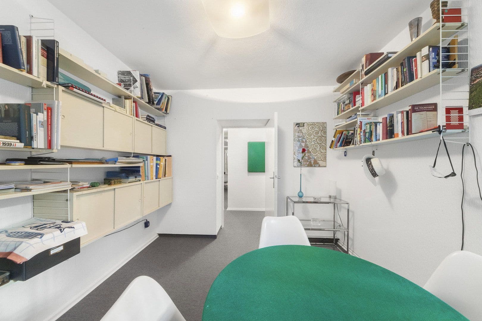 Predaj bytu 4-izbový 120 m², Berlin, Berlín Predaj bytu 4-izbový 120 m², Berlin, Berlín