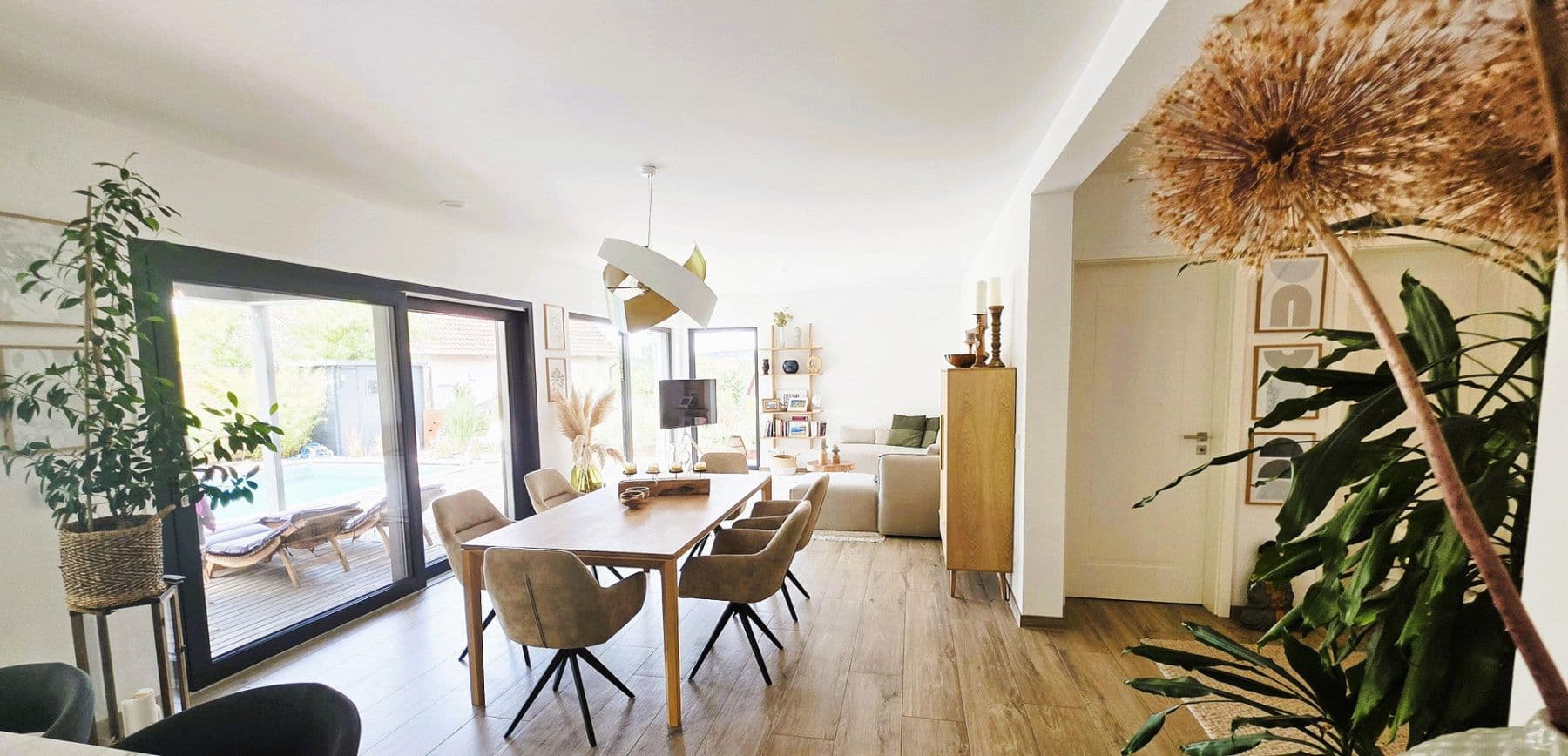 Predaj domu 153 m², pozemok 840 m², Pettendorf, Bavorsko Predaj domu 153 m², pozemok 840 m², Pettendorf, Bavorsko