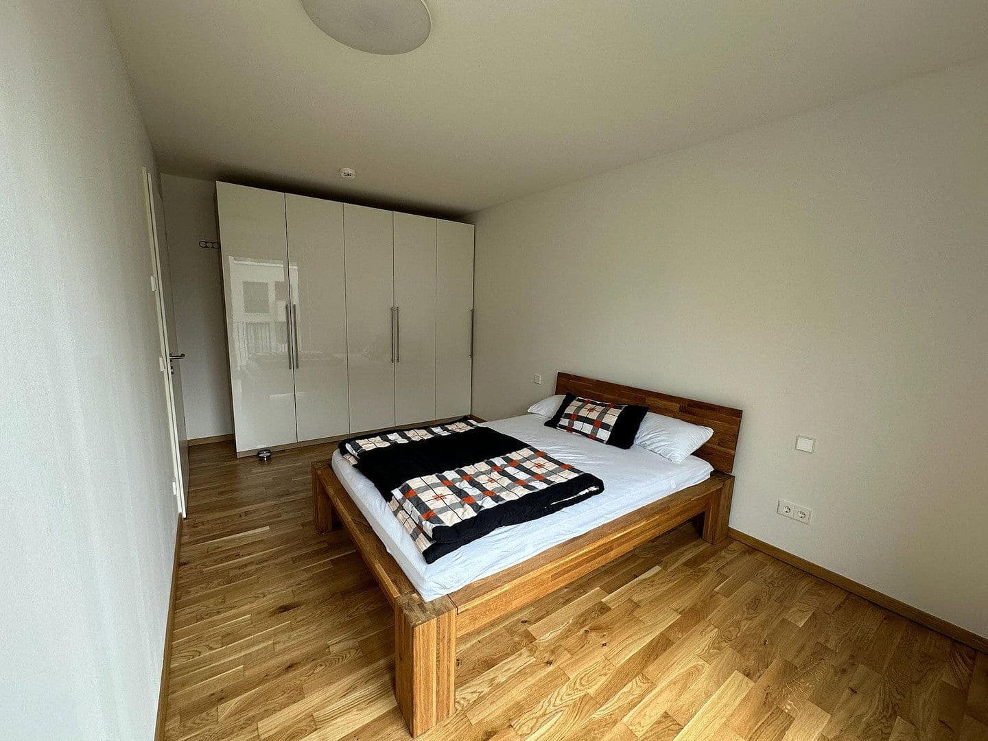 Predaj bytu 3-izbový 77 m², Eisenhutstraße 42, Tübingen, Bádensko-Wurttembersko Predaj bytu 3-izbový 77 m², Eisenhutstraße 42, Tübingen, Bádensko-Wurttembersko