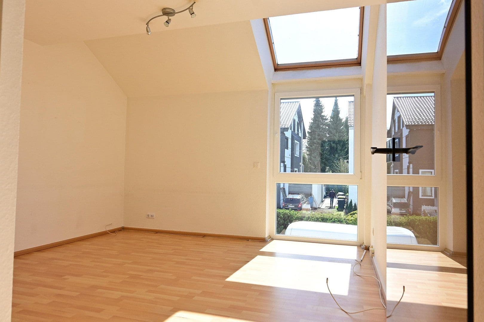 Prenájom bytu 2-izbový 50 m², Talbrückenstr. 7, Bielefeld, Severné Porýnie - Westfálsko Prenájom bytu 2-izbový 50 m², Talbrückenstr. 7, Bielefeld, Severné Porýnie - Westfálsko