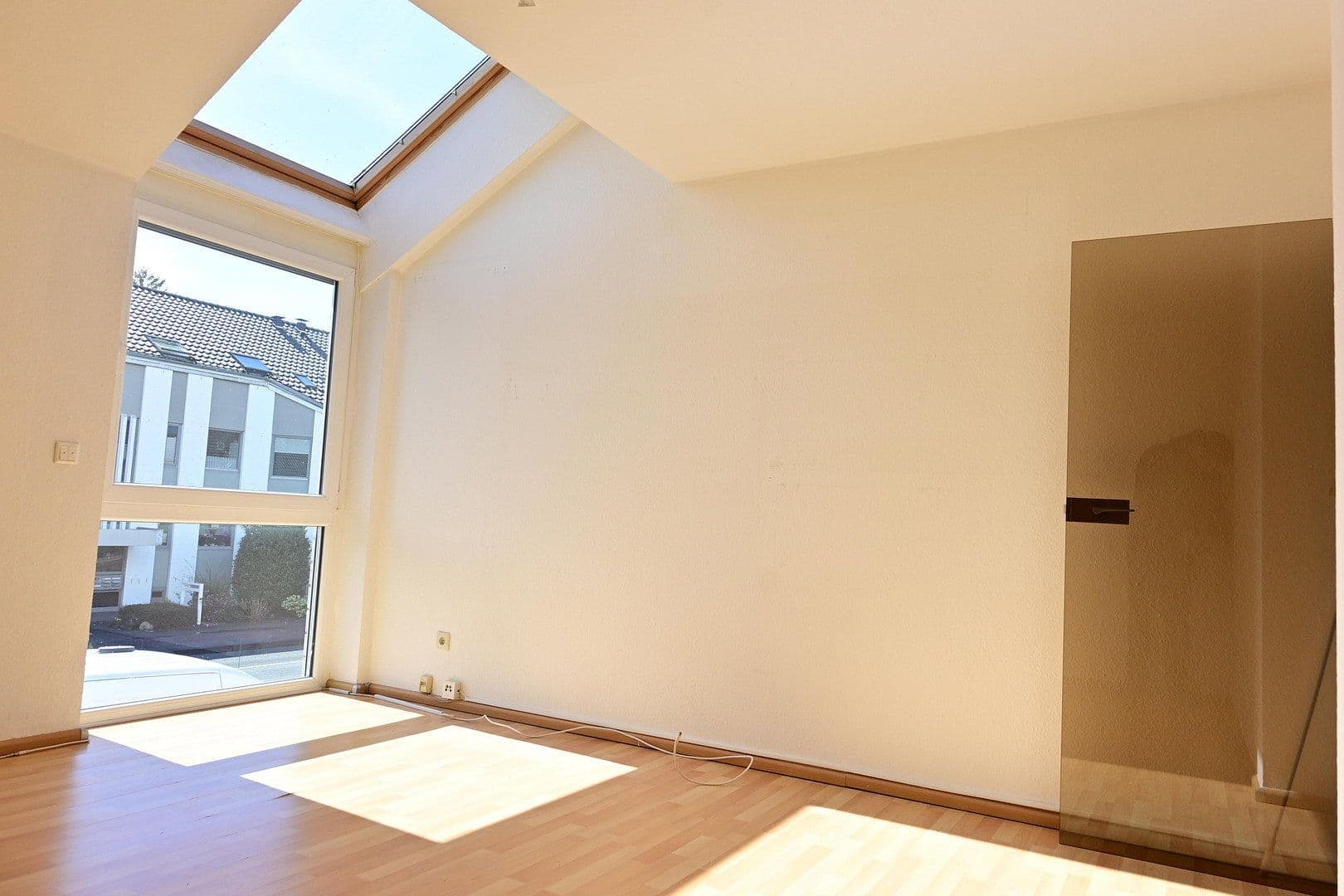 Prenájom bytu 2-izbový 50 m², Talbrückenstr. 7, Bielefeld, Severné Porýnie - Westfálsko Prenájom bytu 2-izbový 50 m², Talbrückenstr. 7, Bielefeld, Severné Porýnie - Westfálsko